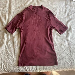 Madewell plum Mockneck tshirt